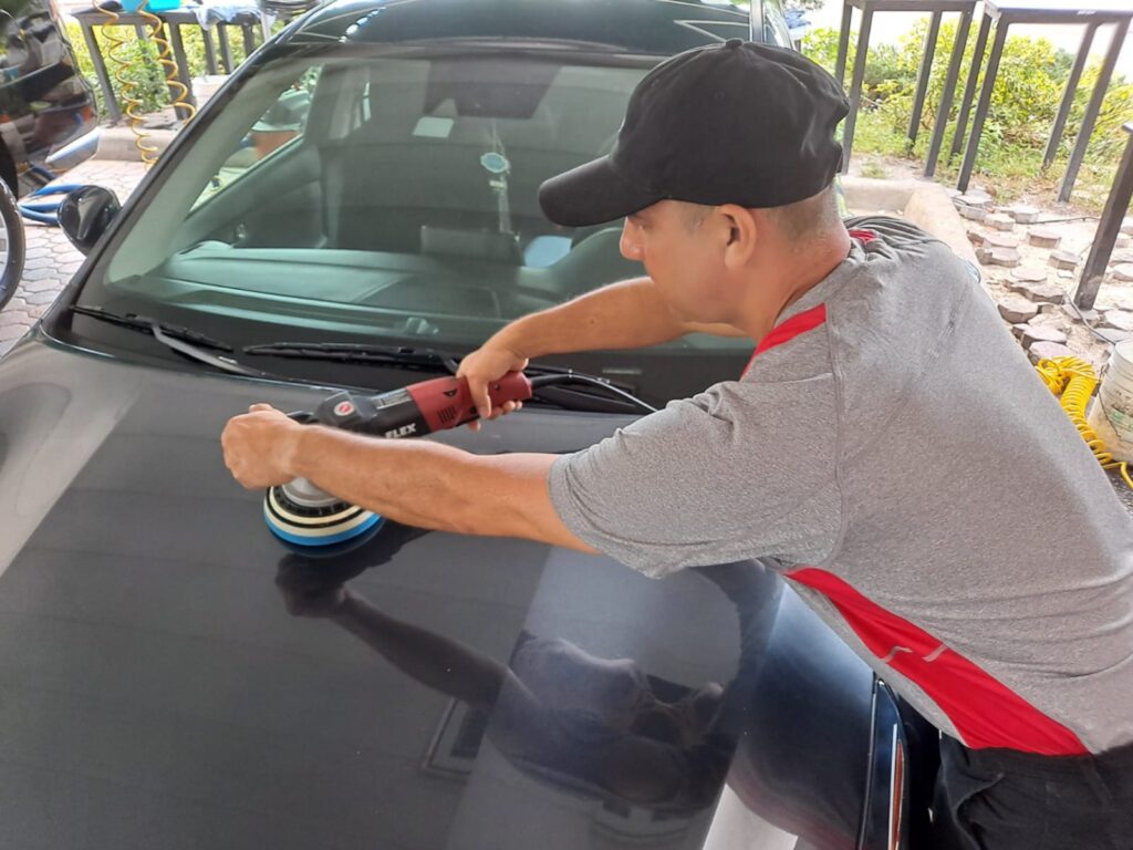 Professional Hand Car Wash & Detailing Services in Weston FL from Top Shine  Auto Detailing